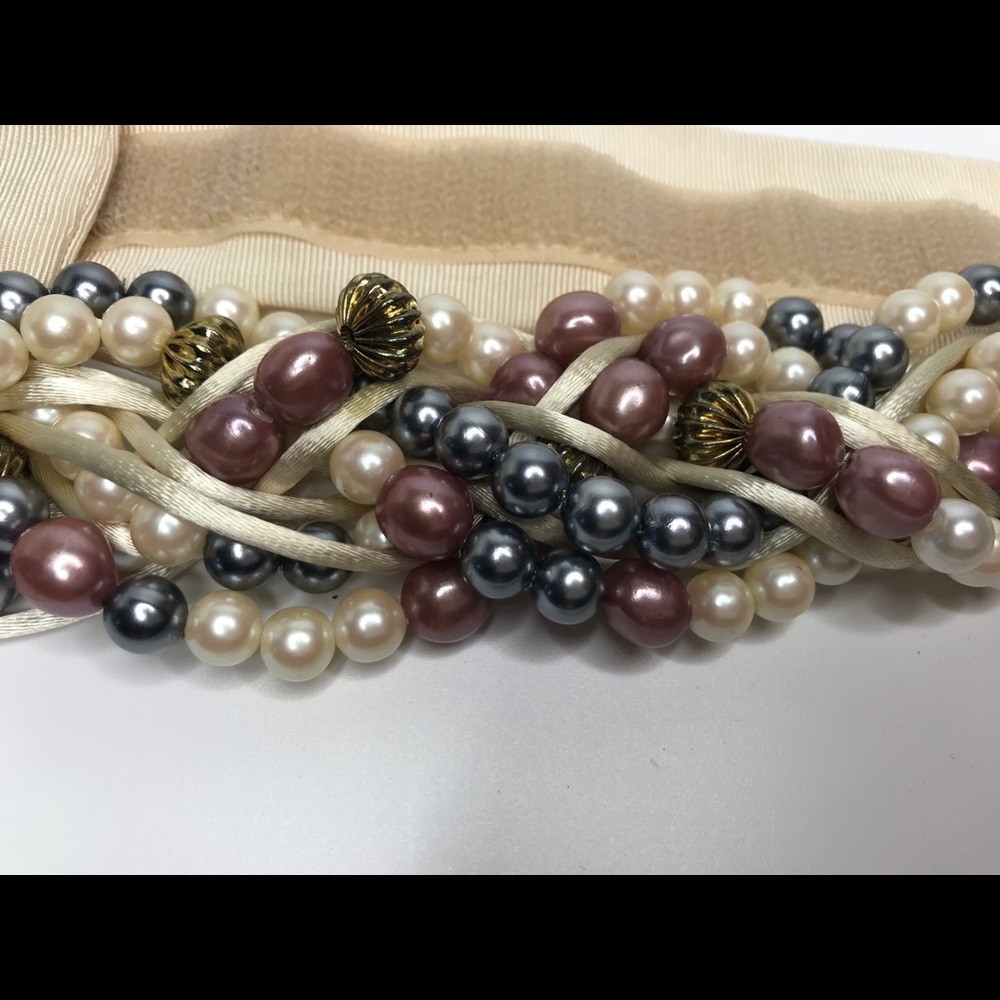 Vintage 80’s Carolyn Tanner faux pearl ivory belt